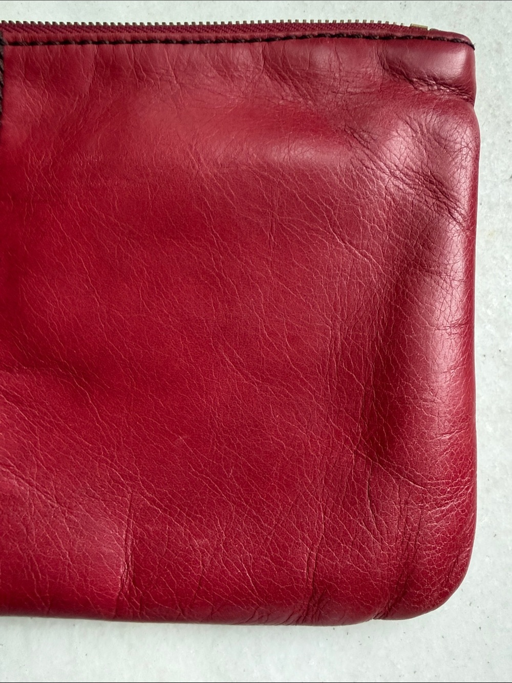HOBO Sable Wristlet - Picture 4 of 12